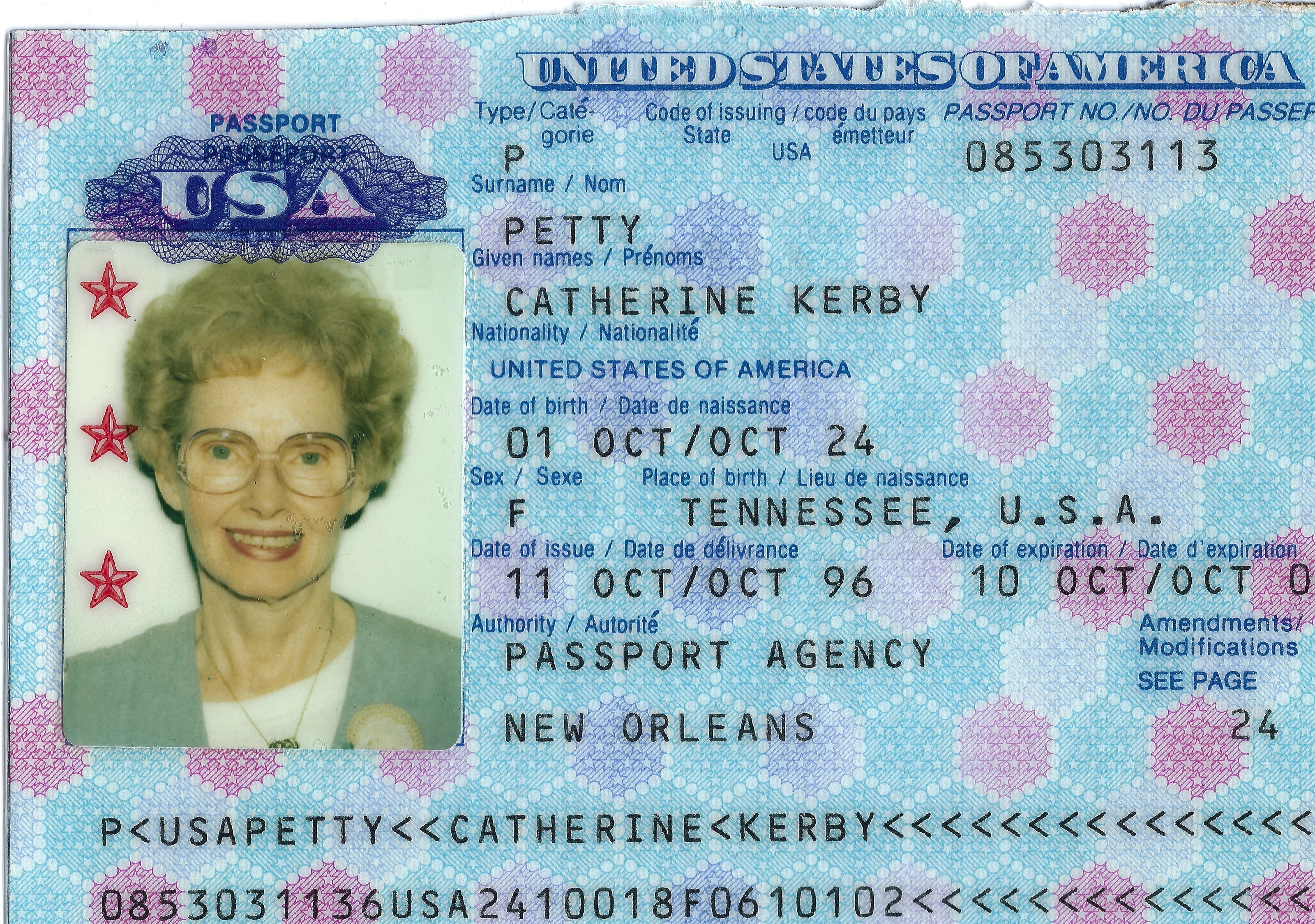 Gruzel's United States passport in the name Catherine Kerby Petty, issued 1996