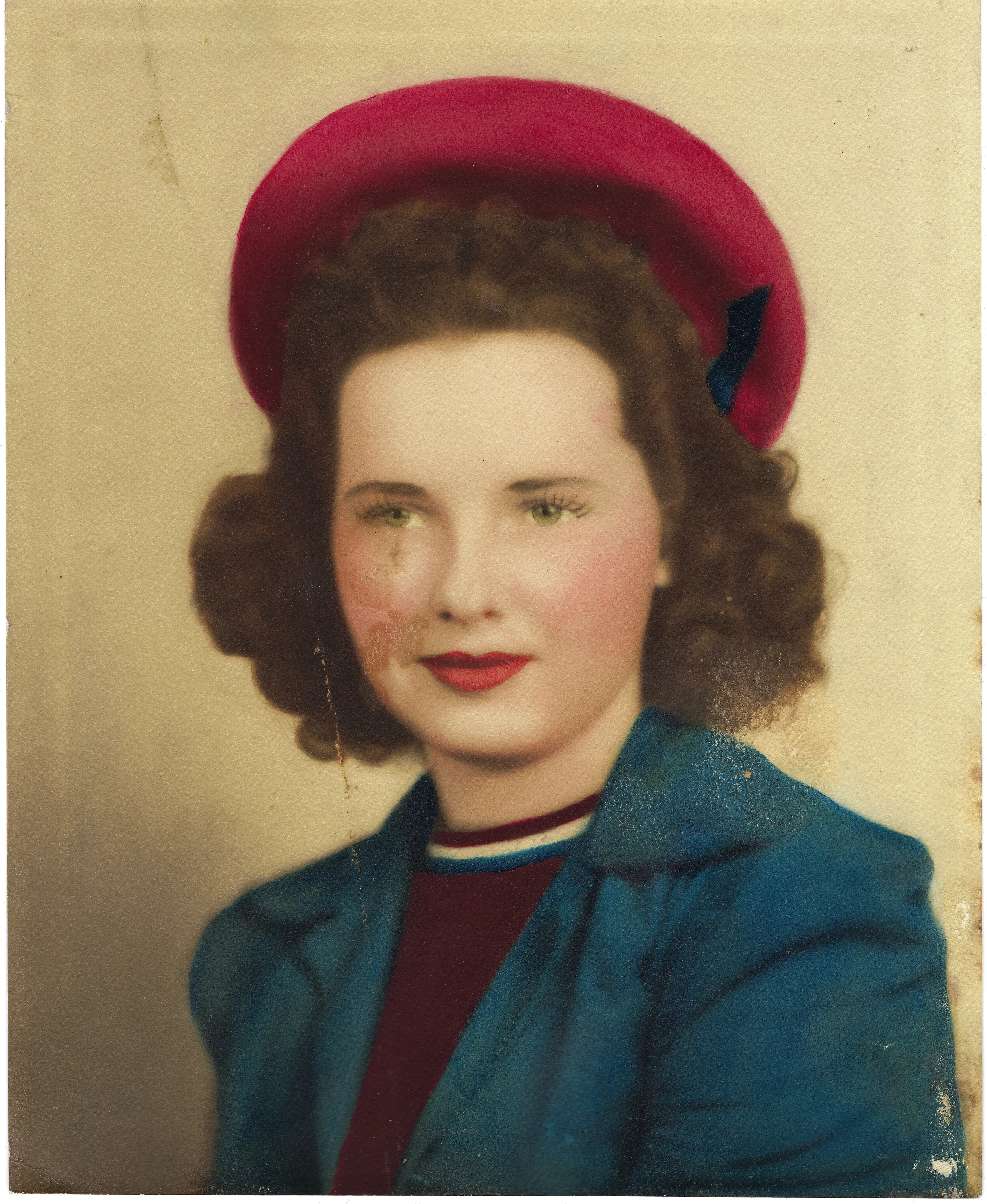 A 1940s studio portrait of Gruzel (Catherine Kerby Wilkins, b.1924) from her young adulthood, around 1946