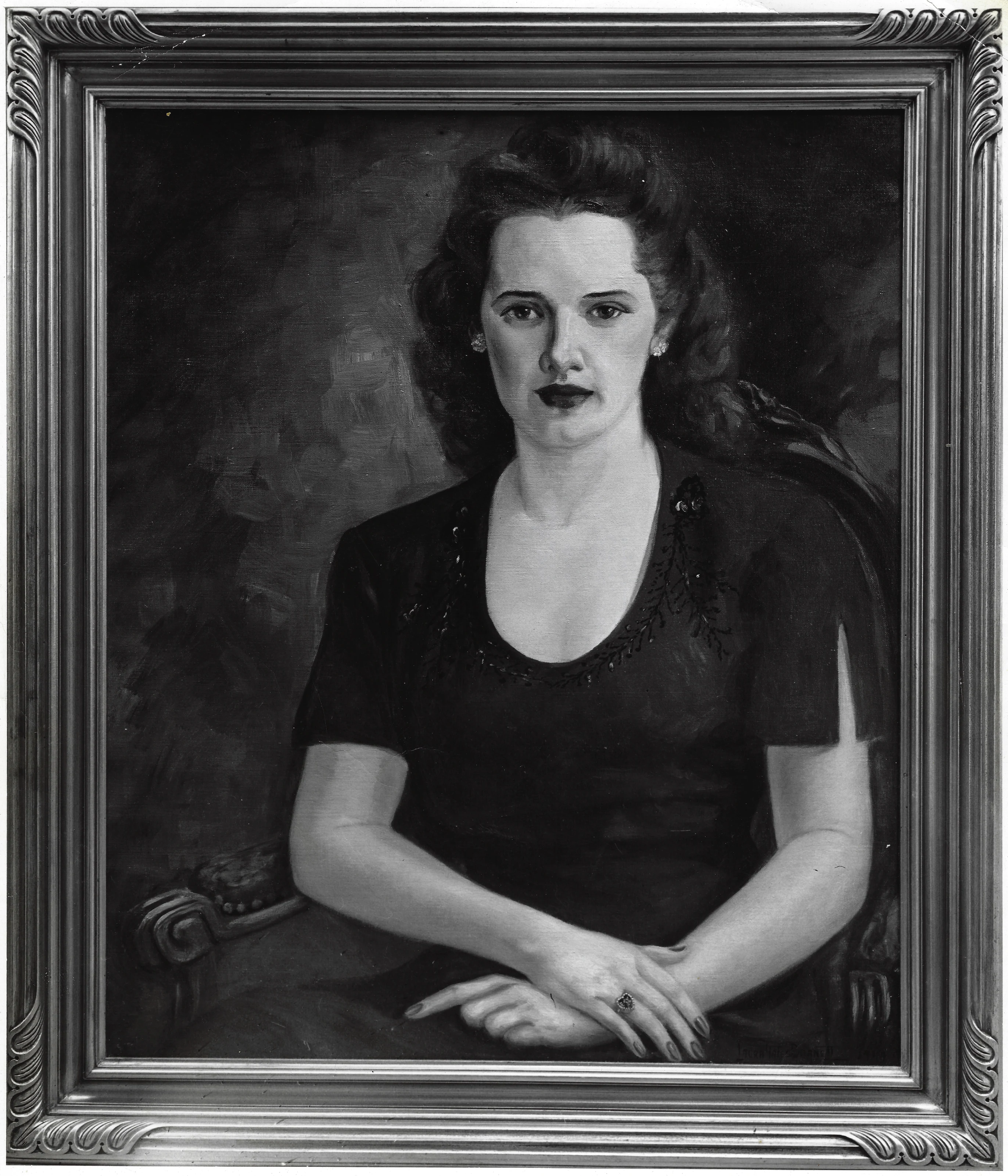 A 1940s studio portrait of Gruzel (Catherine Kerby Wilkins, b.1924) from her young adulthood, around 1946