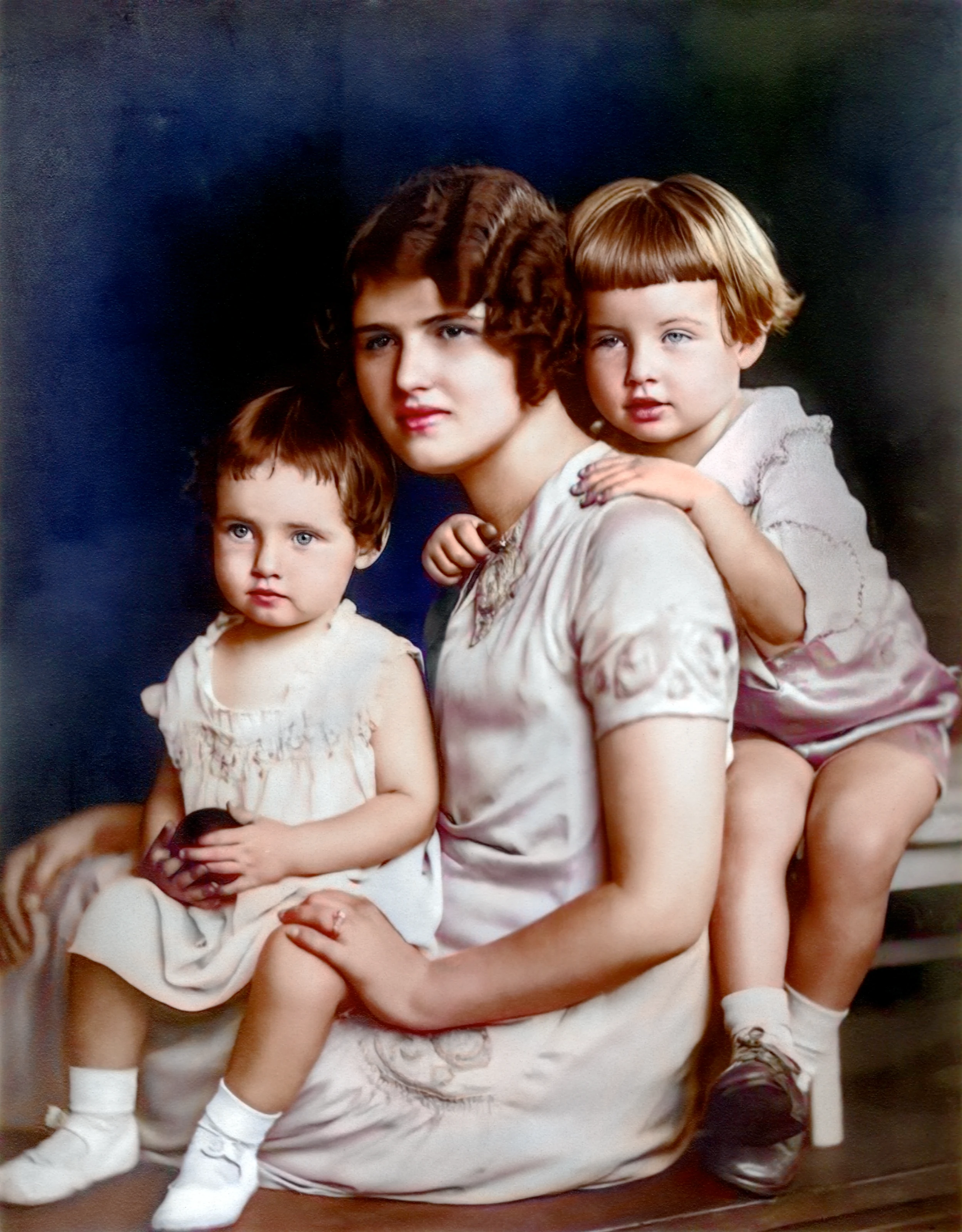 Gruzel, Mama Percy, and Uncle Kenny (1926)