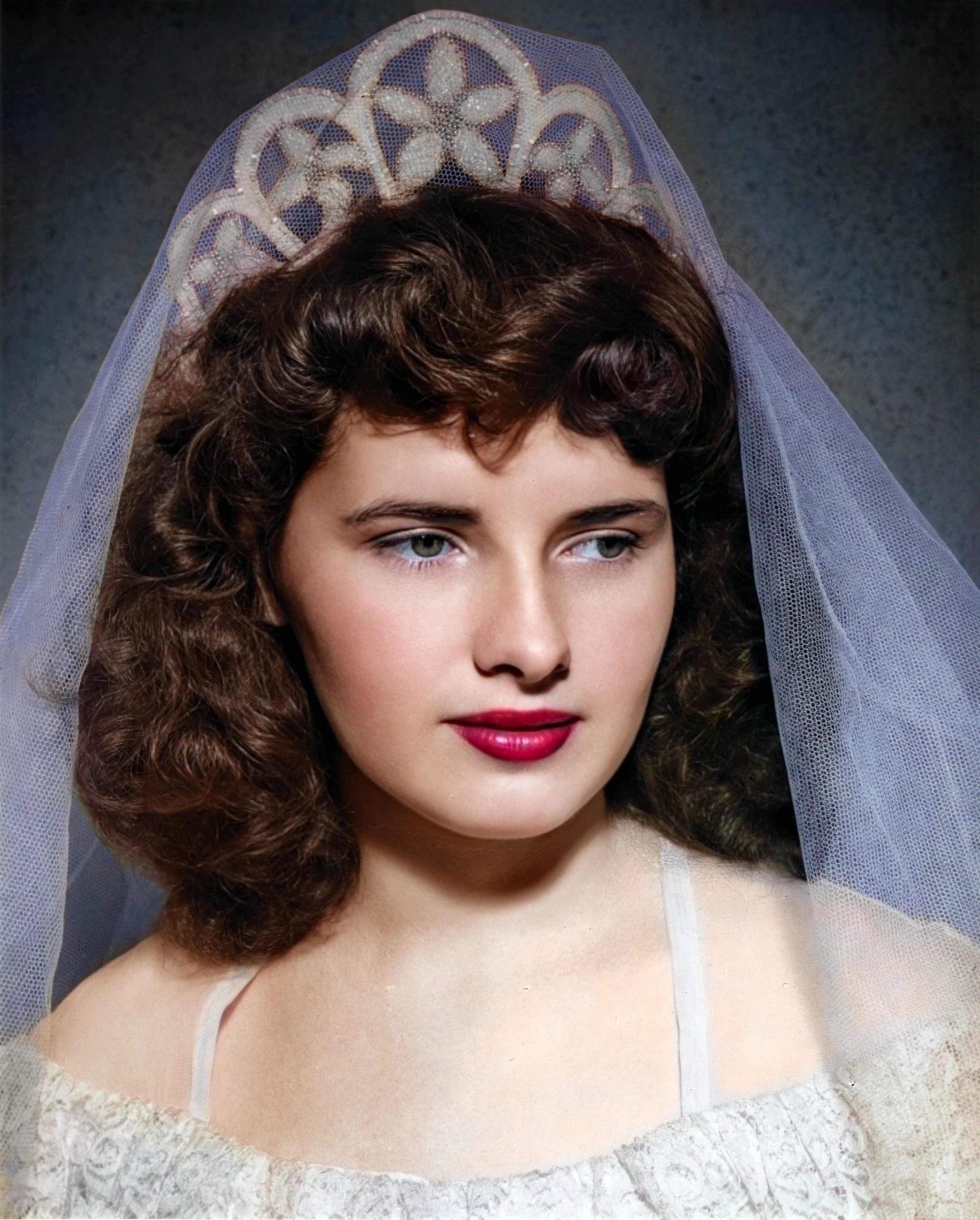 Gruzel's wedding headshot from 1946